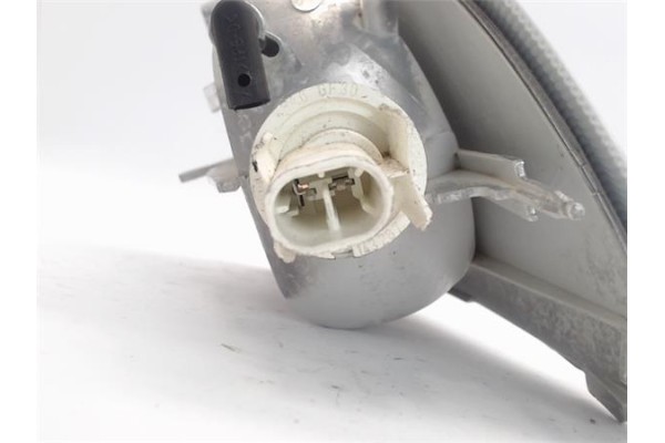 Recambio de intermitente delantero dcho para volvo s40 berlina referencia OEM IAM 30854654  30862523 , VOLVO