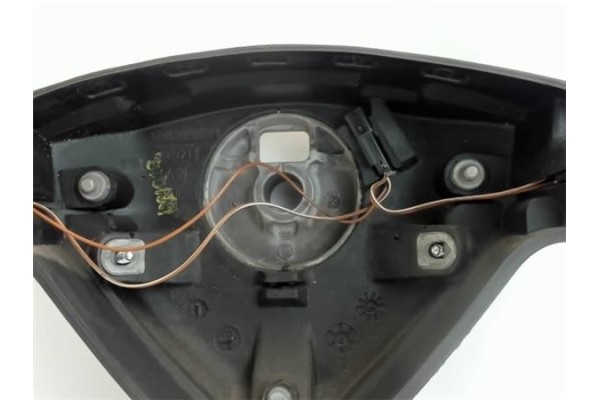Recambio de volante para opel astra g berlina referencia OEM IAM 90538273  
