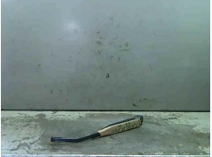 Recambio de brazo limpiaparabrisas trasero para mercedes-benz clase a (bm 168) 1.4 140 (168.031) referencia OEM IAM A1688201044 