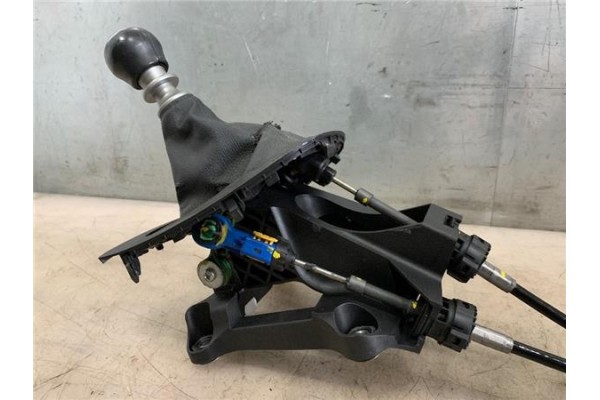 Recambio de conjunto palanca cambio velocidad para toyota auris (e15) 2.0 d-4d referencia OEM IAM 1ADFTV 3382012B30 
