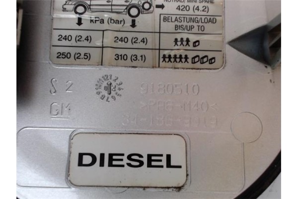 Recambio de tapa exterior combustible para opel vectra c berlina 2.0 dti 16v referencia OEM IAM 341869019  