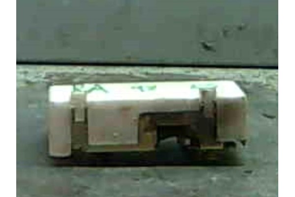 Recambio de cierre electromagnetico delantero izquierdo para ford ka (ccq) 1.3 i referencia OEM IAM 4868486  