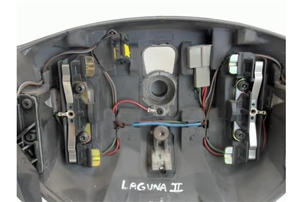 Recambio de volante para renault laguna ii (bg0) referencia OEM IAM 820004211  