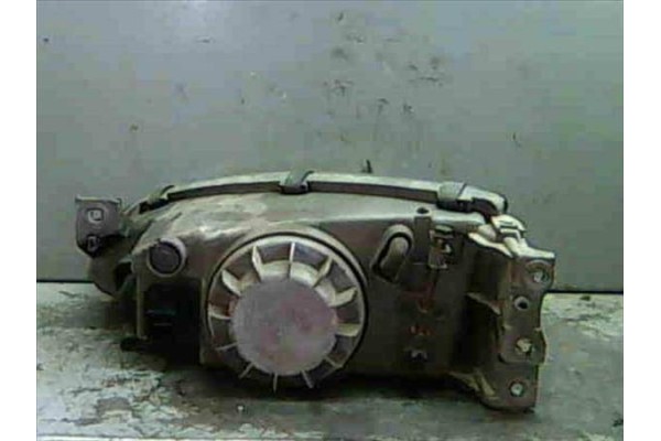 Recambio de faro delantero dcho para hyundai lantra berlina (rd) 1.6 i referencia OEM IAM 9210229000  