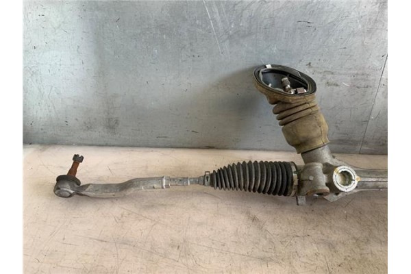 Recambio de cremallera direccion normal para toyota auris (e15) 2.0 d-4d referencia OEM IAM 4551012390 1ADFTV 
