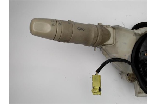 Recambio de mando intermitencia para nissan micra (k12e) 1.4 16v referencia OEM IAM 25560AX792  