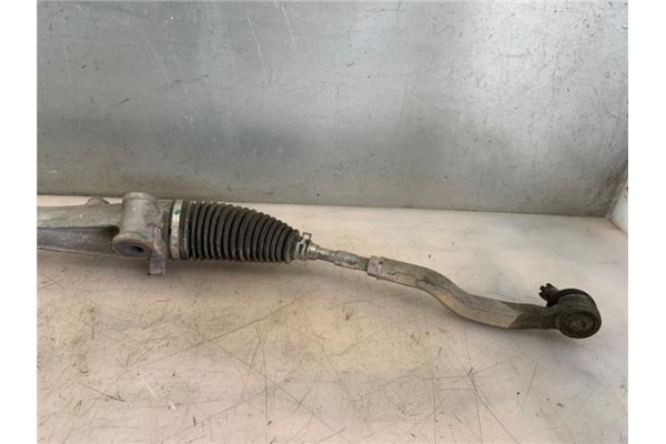 Recambio de cremallera direccion normal para toyota auris (e15) 2.0 d-4d referencia OEM IAM 4551012390 1ADFTV 