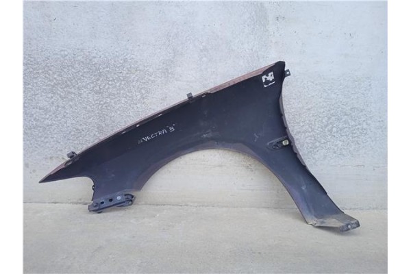 Recambio de aleta delantero derecha para opel vectra b berlina referencia OEM IAM   