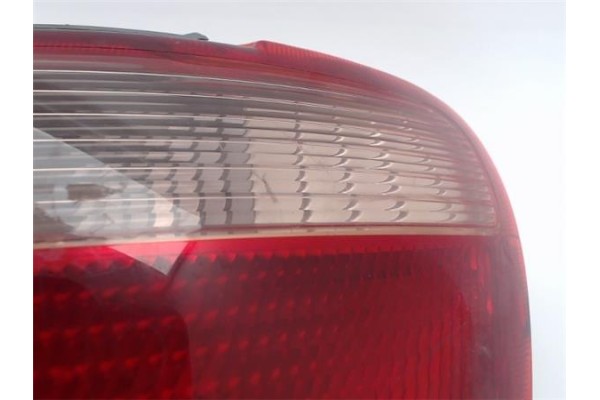 Recambio de piloto trasero derecho para toyota yaris (ncp1/nlp1/scp1) referencia OEM IAM 8155052130  