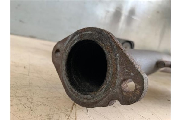 Recambio de tubo escape delantero para opel astra j 1.6 referencia OEM IAM 854474 93168454 
