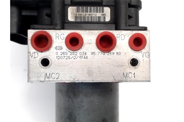 Recambio de nucleo abs para citroen c4 berlina 1.6 exclusive referencia OEM IAM 9677024980 0265252034 