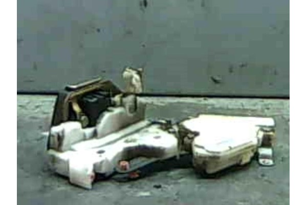 Recambio de cierre electromagnetico trasero izquierdo para nissan almera (n16/e) 1.5 dci referencia OEM IAM 82503 82502BM760 