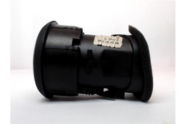 Recambio de conducto ventilacion derecho para audi a3 (8p1) 2.0 tdi 16v referencia OEM IAM 8P0820901A  