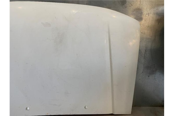 Recambio de capo para nissan pickup (d22) 2.5 d referencia OEM IAM 651003S200  