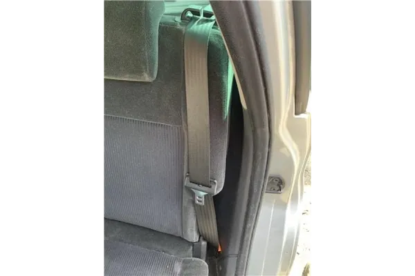 Recambio de cinturon seguridad trasero izquierdo para ford focus c-max 2.0 tdci referencia OEM IAM 1503773 Recambio de cinturon seguridad trasero izquierdo para ford focus c-max 2.0 tdci referencia OEM IAM 1503773