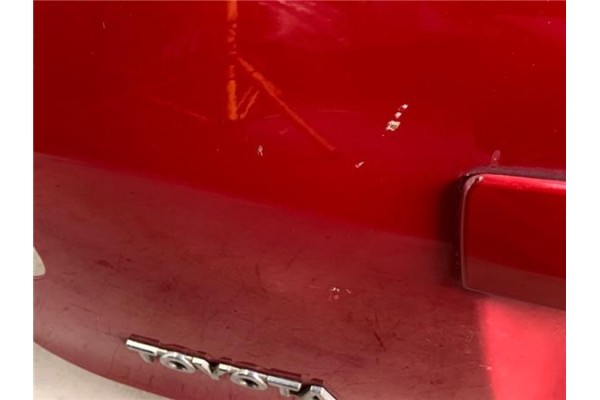 Recambio de porton trasero para toyota auris (e15) 2.0 d-4d referencia OEM IAM 6700502110 D4D 