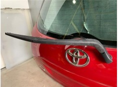 Recambio de porton trasero para toyota auris (e15) 2.0 d-4d referencia OEM IAM 6700502110 D4D 