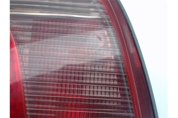 Recambio de piloto trasero izquierdo para toyota yaris (ncp1/nlp1/scp1) referencia OEM IAM 8156052120  