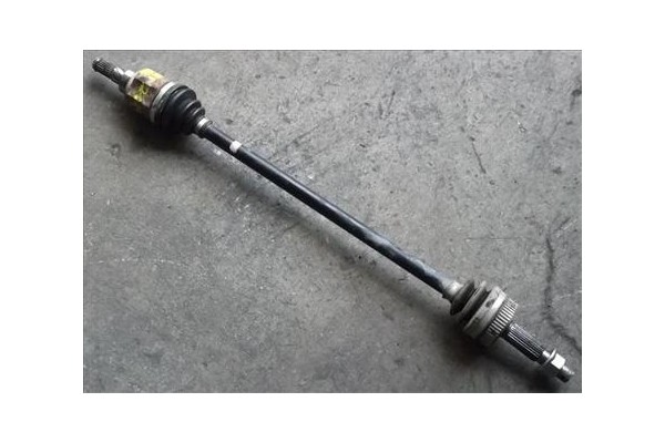Recambio de palier trasero izquierdo para nissan qashqai (j10) 2.0 dci referencia OEM IAM 39600JD60B  