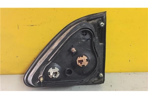 Recambio de piloto interior izquierdo para lexus rx (xu1) 300 v6 referencia OEM IAM   