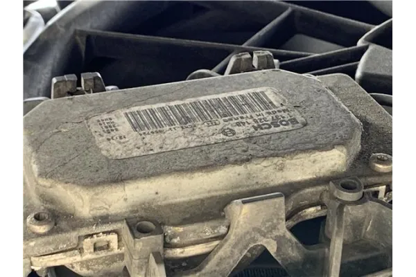 Recambio de electroventilador para ford focus c-max 2.0 tdci referencia OEM IAM 1530151 1137328148 