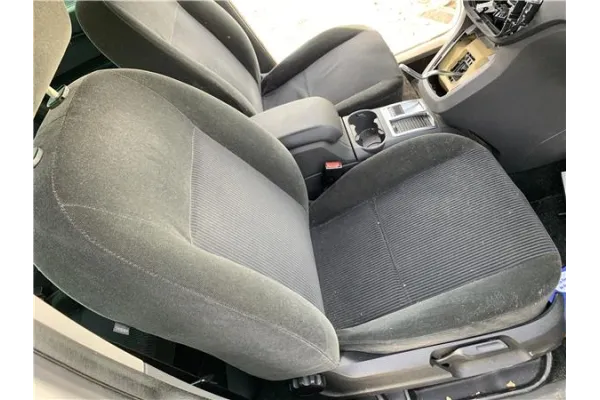 Recambio de juego asientos para ford focus c-max 2.0 tdci referencia OEM IAM 367397  