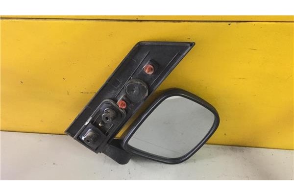 Recambio de retrovisor derecho para hyundai h-1 starex 2.5 tci vsx referencia OEM IAM E11015416  