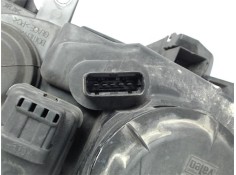 Recambio de faro delantero izquierdo para renault megane ii berlina 5p referencia OEM IAM 89306995 7701064018 