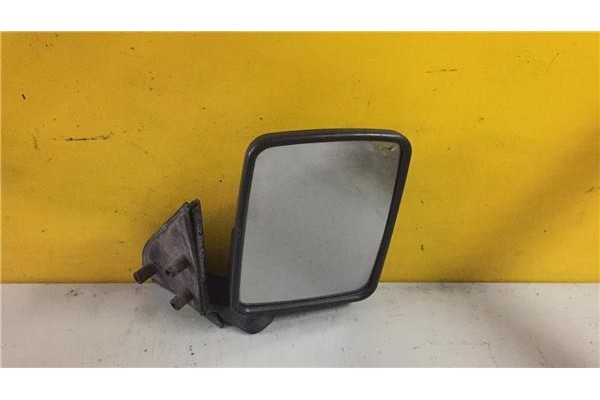Recambio de retrovisor derecho para hyundai h 100 2.5 furgoneta caj.cerr.acristalada, 6-asientos referencia OEM IAM E4011301  
