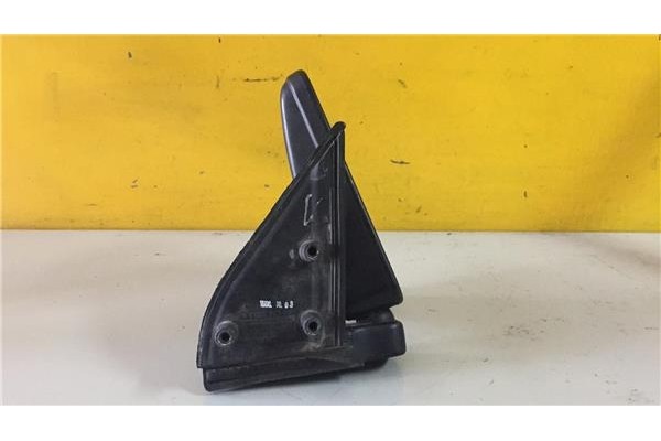 Recambio de retrovisor derecho para hyundai h 100 2.5 furgoneta, caja cerrada, acristalada referencia OEM IAM E4011301  