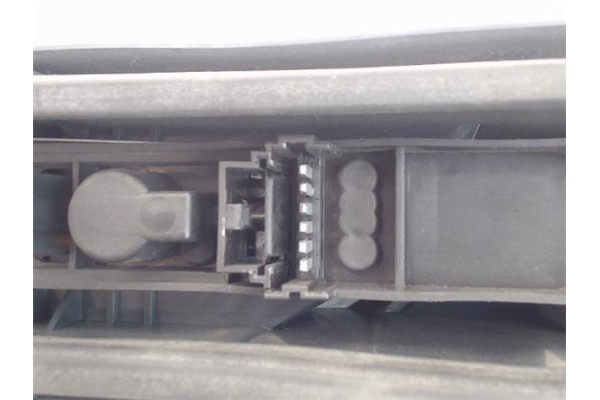 Recambio de piloto trasero derecho para renault kangoo i (f/kc0) referencia OEM IAM 8200103292  