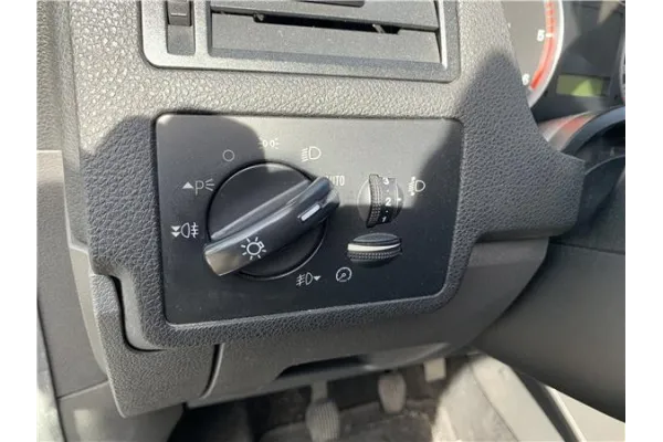 Recambio de mando de luces para ford focus c-max 2.0 tdci referencia OEM IAM 1323821 Recambio de mando de luces para ford focus c-max 2.0 tdci referencia OEM IAM 1323821