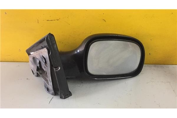 Recambio de retrovisor electrico derecho para chrysler voyager gs 2.0 family referencia OEM IAM E1010449 4717464 