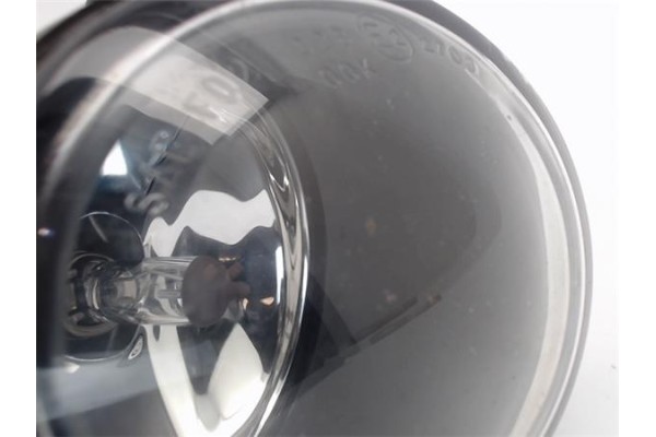 Recambio de faro antiniebla derecho para bmw serie 1 berlina (e81/e87) referencia OEM IAM 6317692465604  
