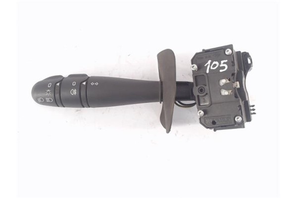 Recambio de mando intermitencia para renault clio ii fase ii (b/cb0) referencia OEM IAM   