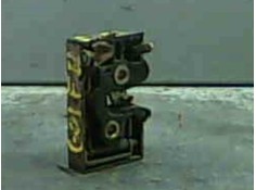 Recambio de cierre electromagnetico delantero derecho para volkswagen golf ii (191/193) 1.8 gti 16v referencia OEM IAM 5TC837016