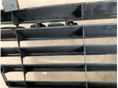 Recambio de rejilla paragolpes delantero para mercedes-benz vito furgón (638) 2.2 110 cdi  (638.094) referencia OEM IAM A6388800
