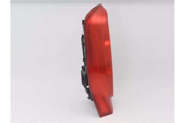 Recambio de piloto trasero izquierdo para fiat iii fiorino (225) 1.3 d multijet referencia OEM IAM 1353206080  