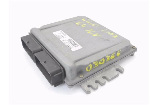 Recambio de centralita para renault clio ii fase i (b/cb0) 1.4 16v (b/cb0l) referencia OEM IAM 8200214973 S118301113 