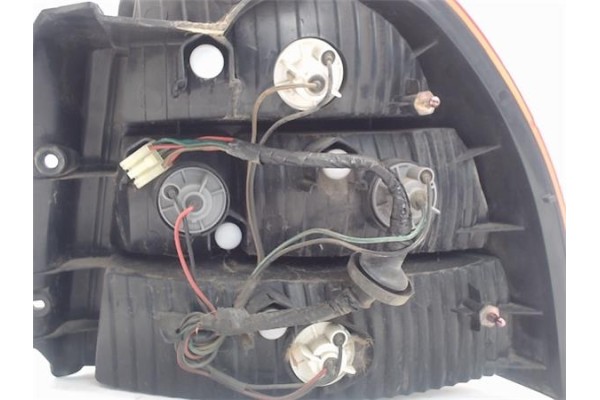 Recambio de piloto trasero izquierdo para kia shuma referencia OEM IAM   