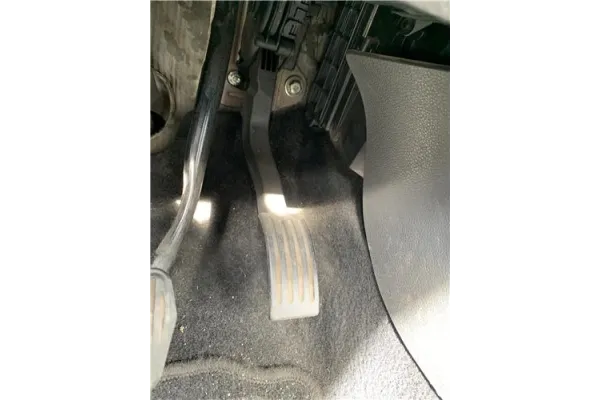 Recambio de pedal acelerador para ford focus c-max 2.0 tdci referencia OEM IAM 1544415 Recambio de pedal acelerador para ford focus c-max 2.0 tdci referencia OEM IAM 1544415
