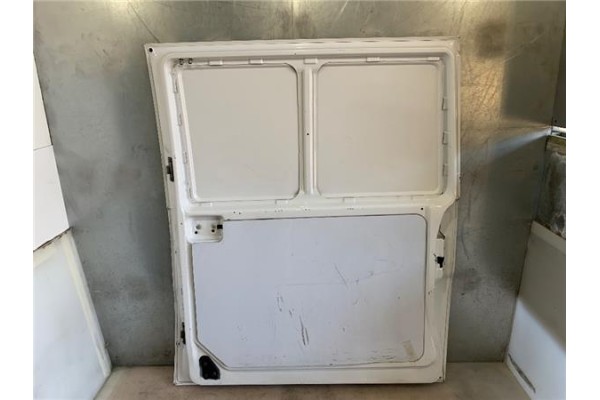 Recambio de puerta lat. corredera derecha para mercedes-benz vito furgón (638) 2.2 110 cdi  (638.094) referencia OEM IAM A638730