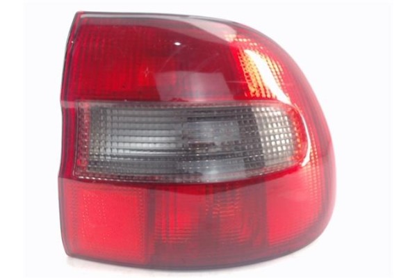 Recambio de piloto trasero derecho para volvo v40 familiar referencia OEM IAM 29262002  