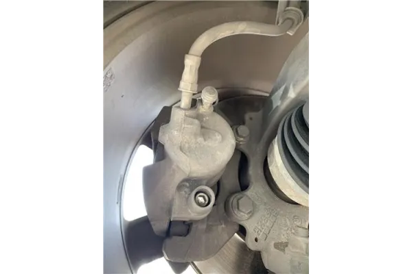Recambio de pinza freno delantero derecha para ford focus c-max 2.0 tdci referencia OEM IAM 1682875  