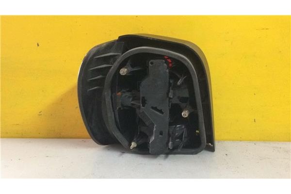 Recambio de piloto trasero derecho para volkswagen polo iii (6n1) 1.9 confort referencia OEM IAM E13004719  