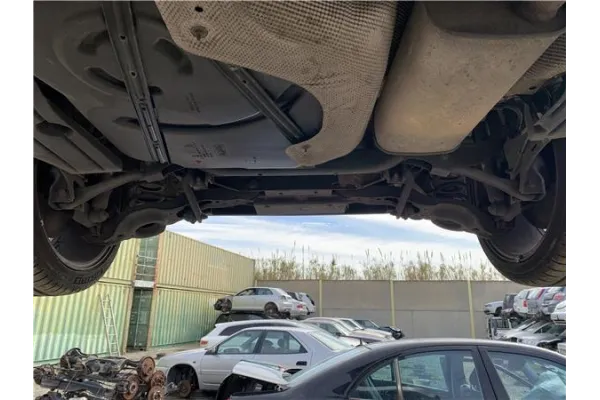 Recambio de puente trasero para ford focus c-max 2.0 tdci referencia OEM IAM 1758060 Recambio de puente trasero para ford focus c-max 2.0 tdci referencia OEM IAM 1758060