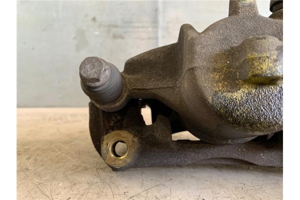 Recambio de pinza freno delantero derecha para mercedes-benz vito furgón (638) 2.2 110 cdi  (638.094) referencia OEM IAM A001420