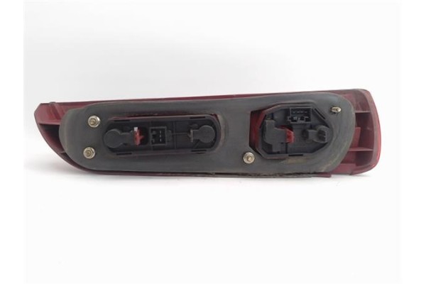 Recambio de piloto trasero derecho para alfa romeo 146 referencia OEM IAM   