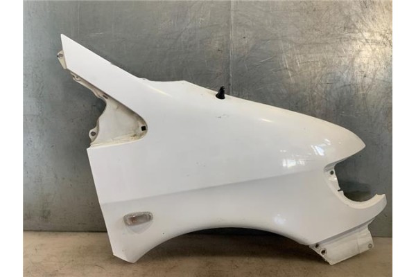 Recambio de aleta delantero derecha para mercedes-benz vito furgón (638) 2.2 110 cdi  (638.094) referencia OEM IAM A6388801506  