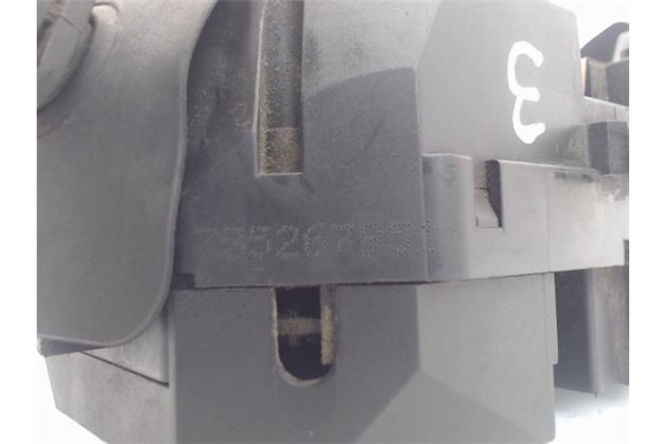 Recambio de mando intermitencia para fiat ii punto (188) berlina referencia OEM IAM 735267951  